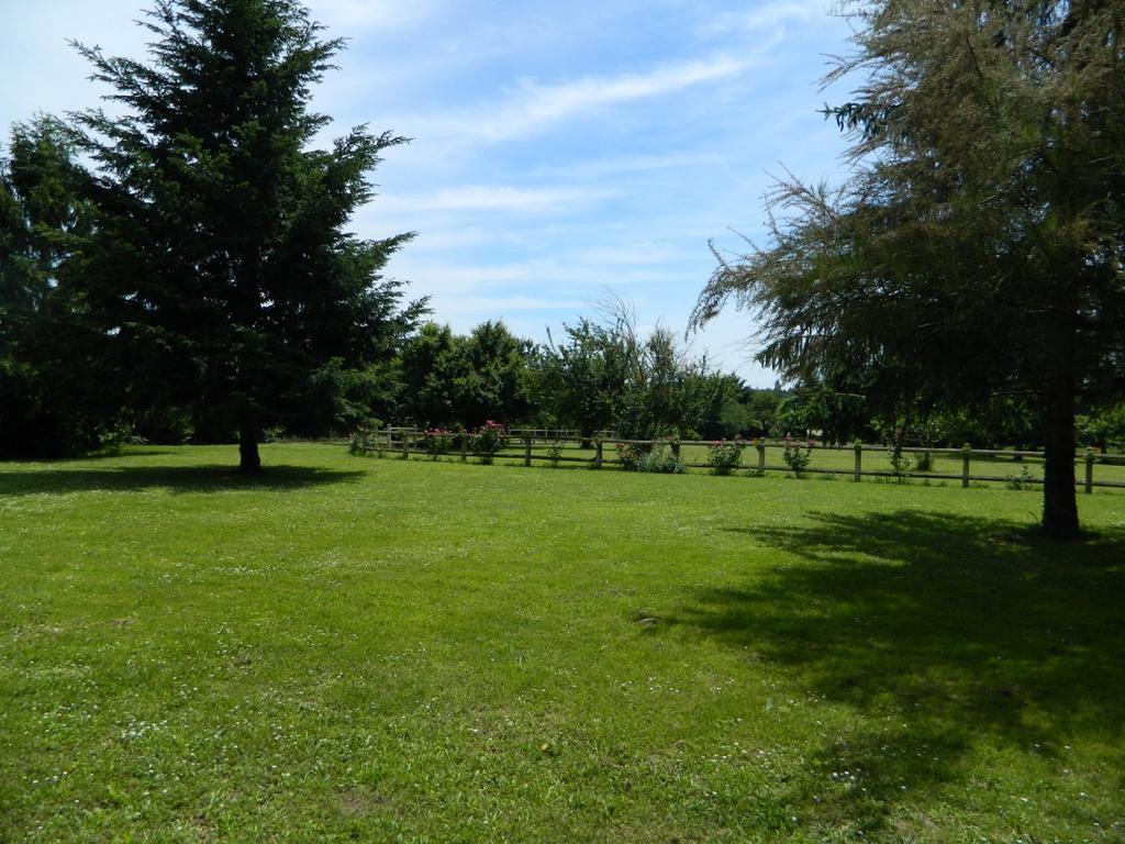 Gite De Cray Lussault-sur-Loire Luaran gambar